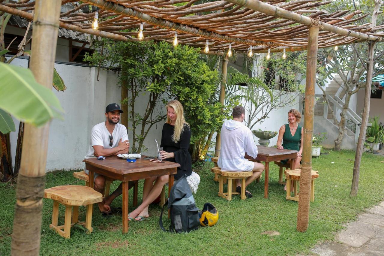 The Soul Inn Kabalana Ahangama Kültér fotó